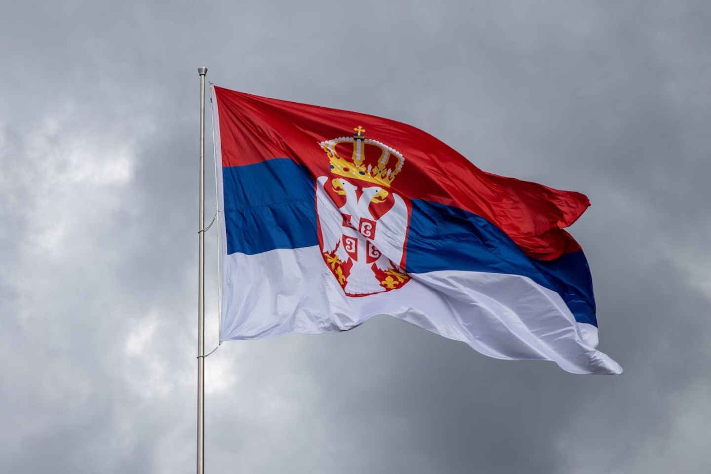 Новости мира / Политика в мире / В столице Сербии продолжаются протесты