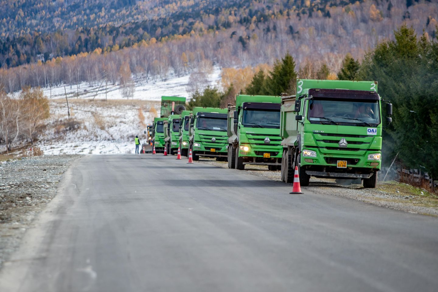 Усть-Каменогорск и ВКО / 806 единиц специальной техники обслуживают дороги ВКО, практически все исправны