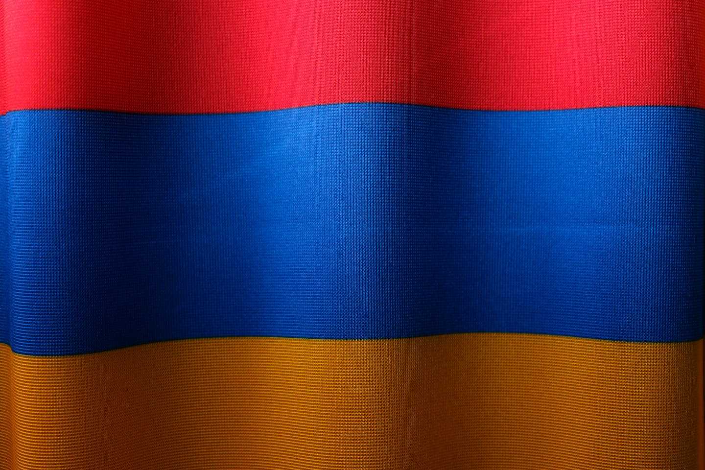 Новости мира / Интересные новости / Армения переходит на электронные трудовые договоры