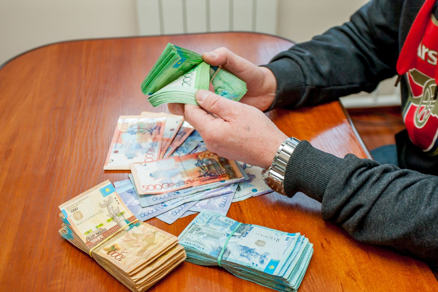 Новости Казахстана / Сколько будут получать пенсионеры Казахстана в 2026 году