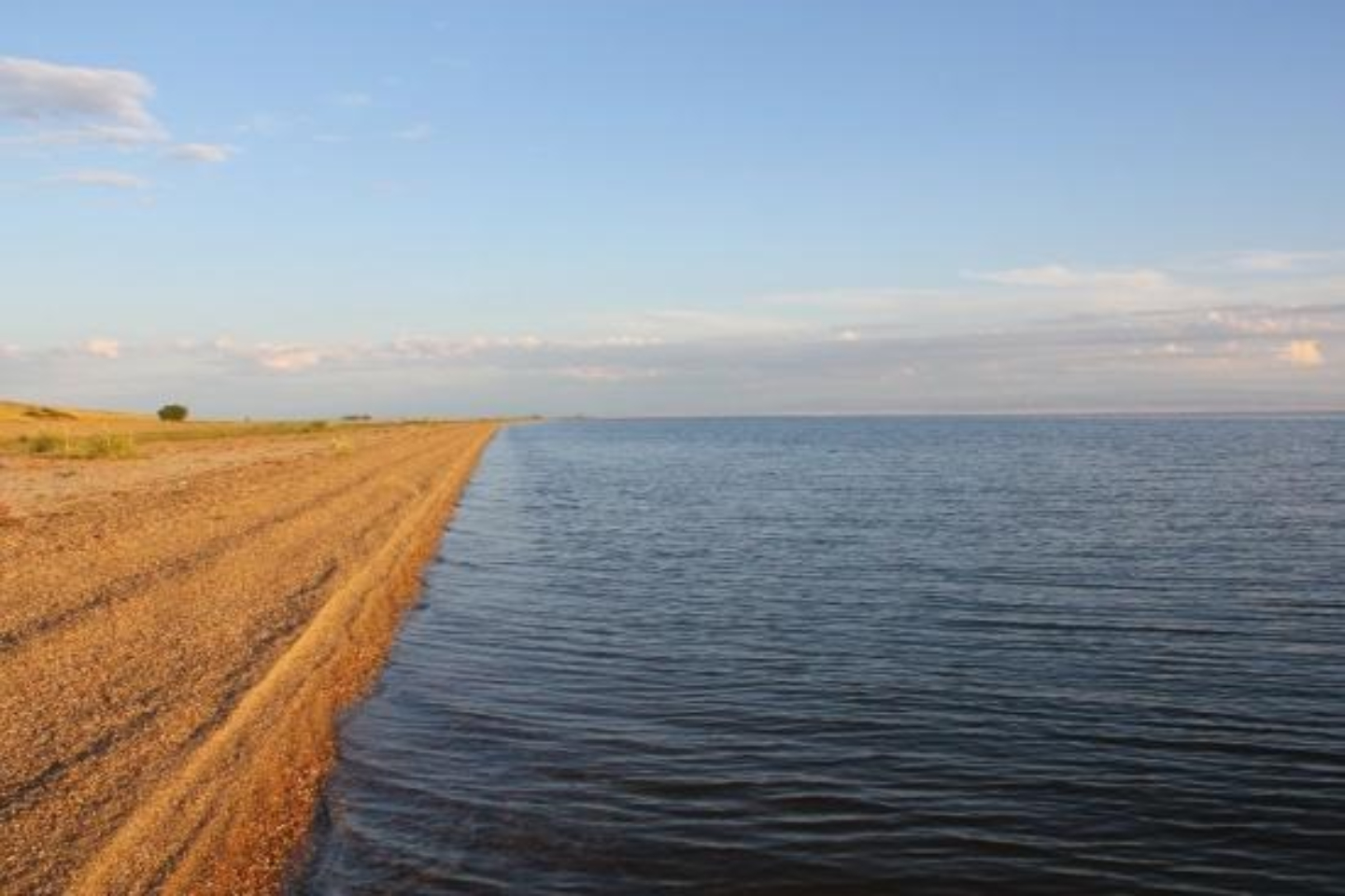 Усть-Каменогорск и ВКО / В 2026 году туристы и жители ВКО смогут с комфортом отдохнуть на озере Зайсан Усть-Каменогорск и ВКО / В 2026 году туристы и жители ВКО смогут с комфортом отдохнуть на озере Зайсан