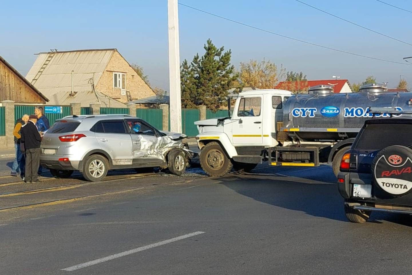 Происшествия в Казахстане и мире / ДТП / Трамвайное сообщение временно приостановлено в Усть-Каменогорске