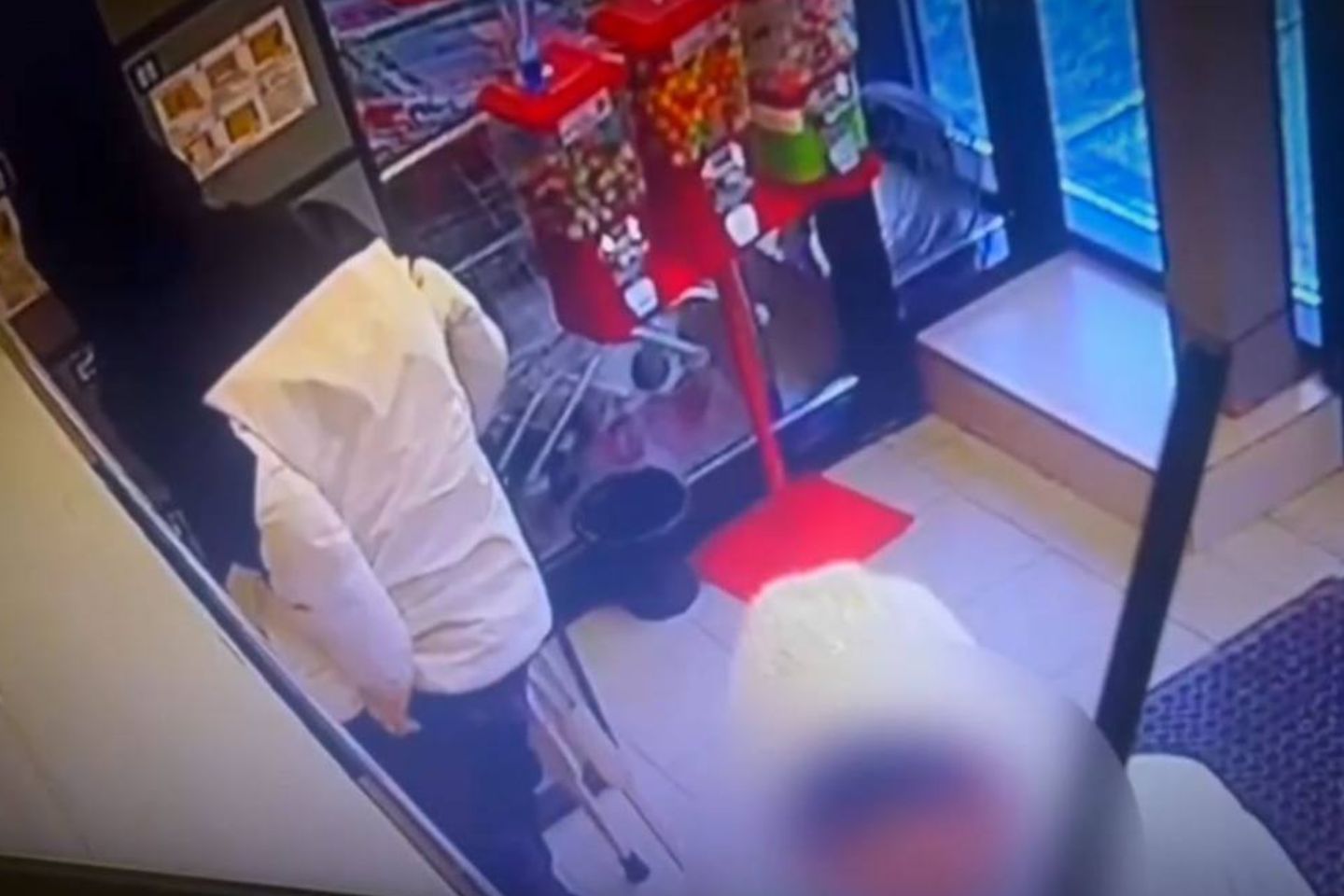 Новости Казахстана / 54-летний павлодарец хранил наркотики в супермаркете Новости Казахстана / 54-летний павлодарец хранил наркотики в супермаркете