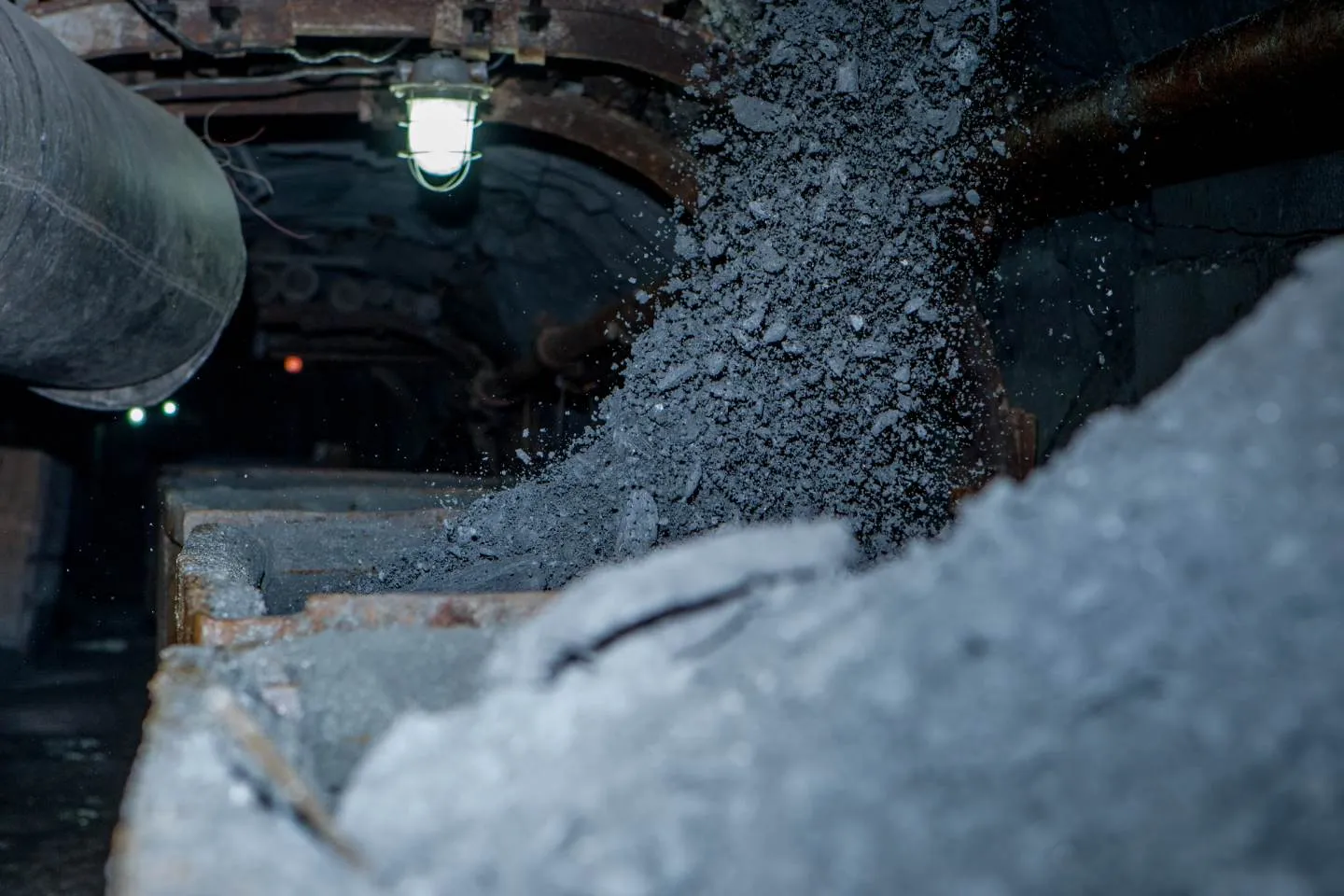 Происшествия в Казахстане и мире / Выброс газа унес жизни четырех человек в шахте "АрселорМиттал Темиртау"