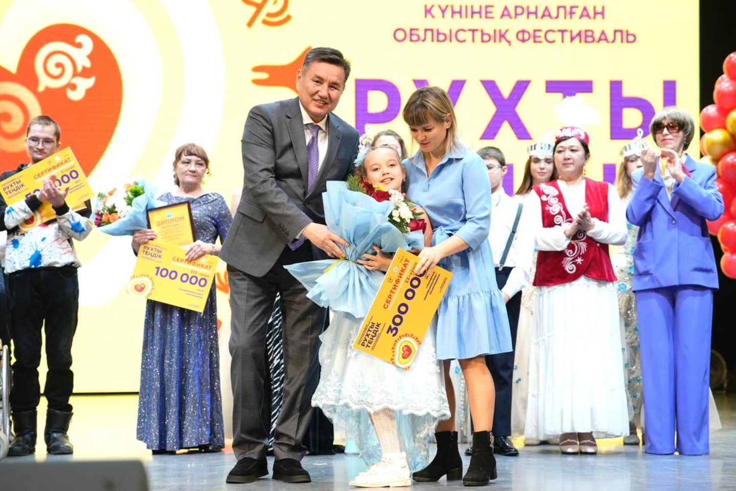 Усть-Каменогорск и ВКО / ШҚО-да "Рухты теңдік" фестивалінің үздіктері марапатталды