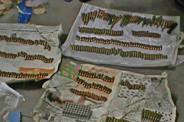 Усть-Каменогорск и ВКО / В гараже у жителя Усть-Каменогорска нашли пистолет, обрез и патроны