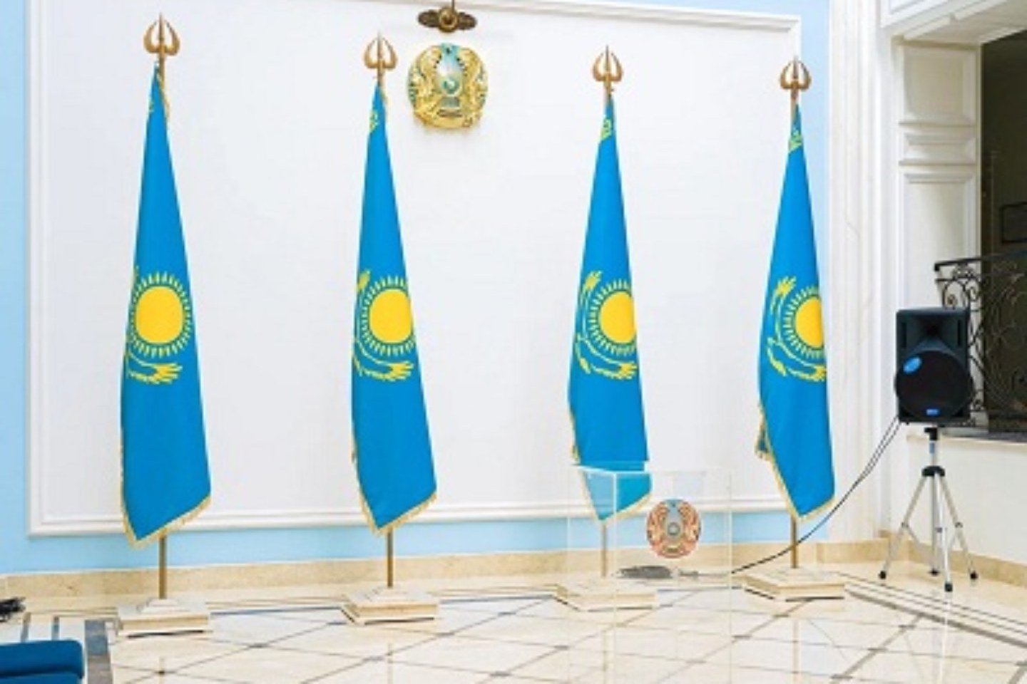 Новости мира / Политика в мире / Воздержитесь от посещения: посольство Казахстана в России предупреждает своих граждан