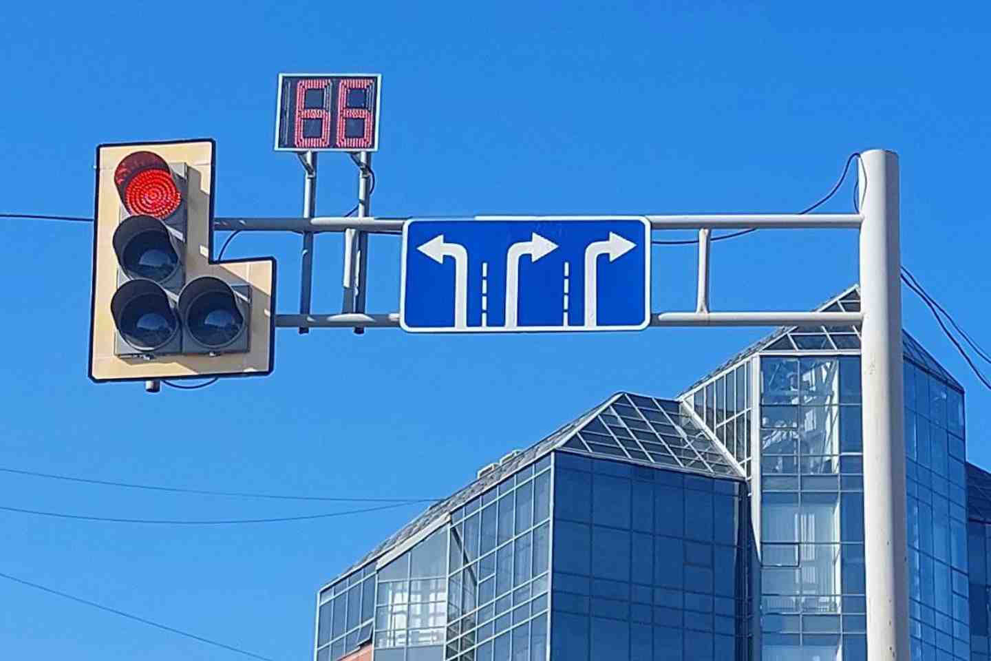 Усть-Каменогорск и ВКО / Говорящие светофоры устанавливают на улицах Усть-Каменогорска Усть-Каменогорск и ВКО / Говорящие светофоры устанавливают на улицах Усть-Каменогорска