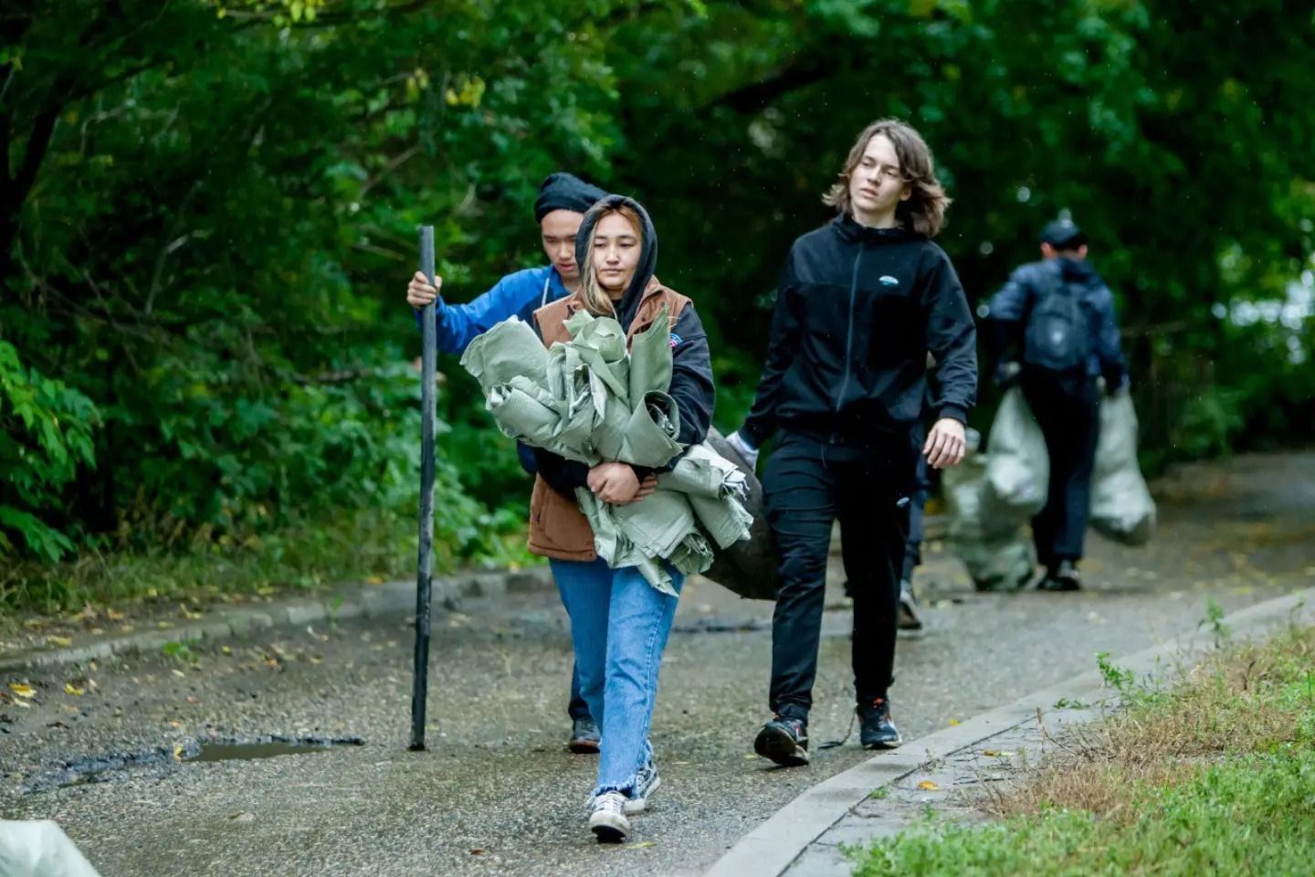 Усть-Каменогорск и ВКО / Из ВКО вывезли 3,8 тысячи тонн мусора