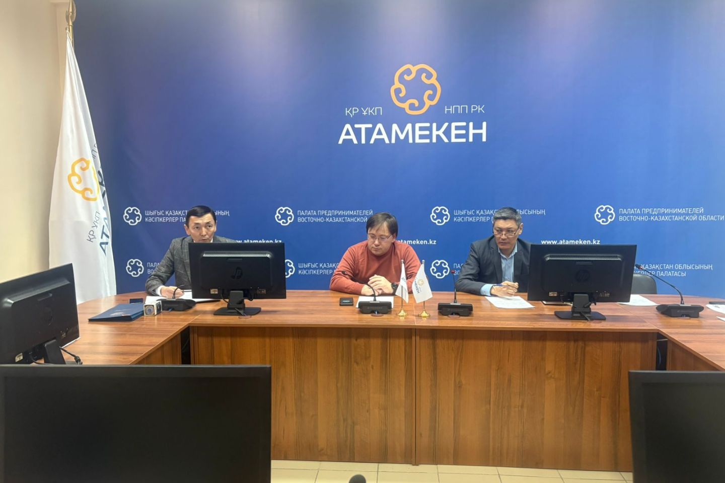 Усть-Каменогорск и ВКО / Для поддержки отечественной продукции в ВКО заключили меморандум Усть-Каменогорск и ВКО / Для поддержки отечественной продукции в ВКО заключили меморандум