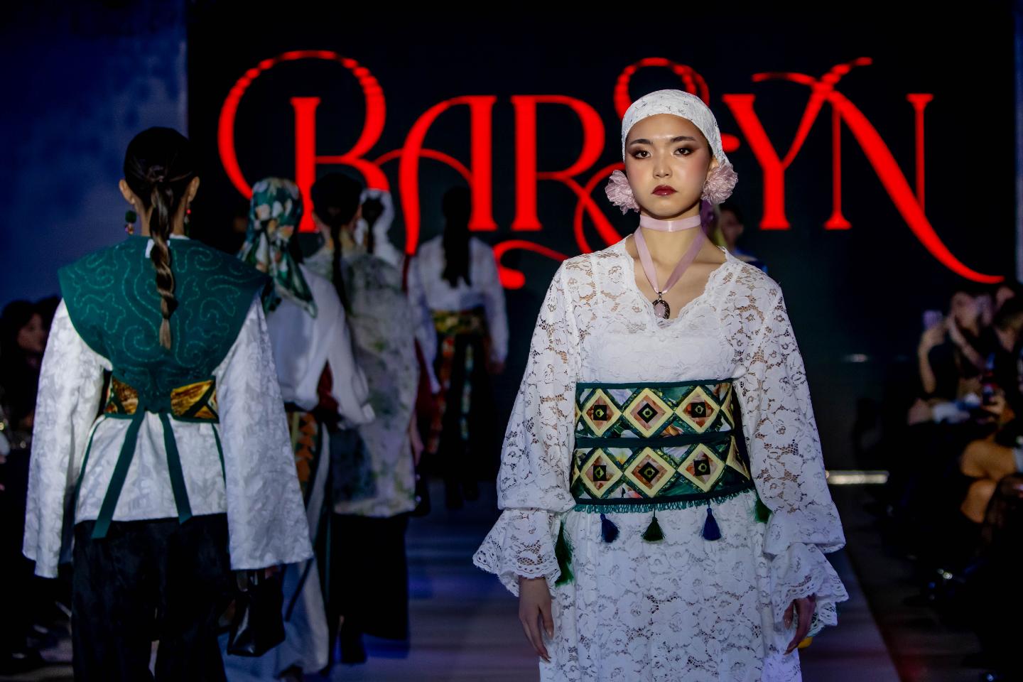 Усть-Каменогорск и ВКО / Өскеменде "Kazakhstan Fashion Week" сән апталығы өтті Усть-Каменогорск и ВКО / Өскеменде "Kazakhstan Fashion Week" сән апталығы өтті