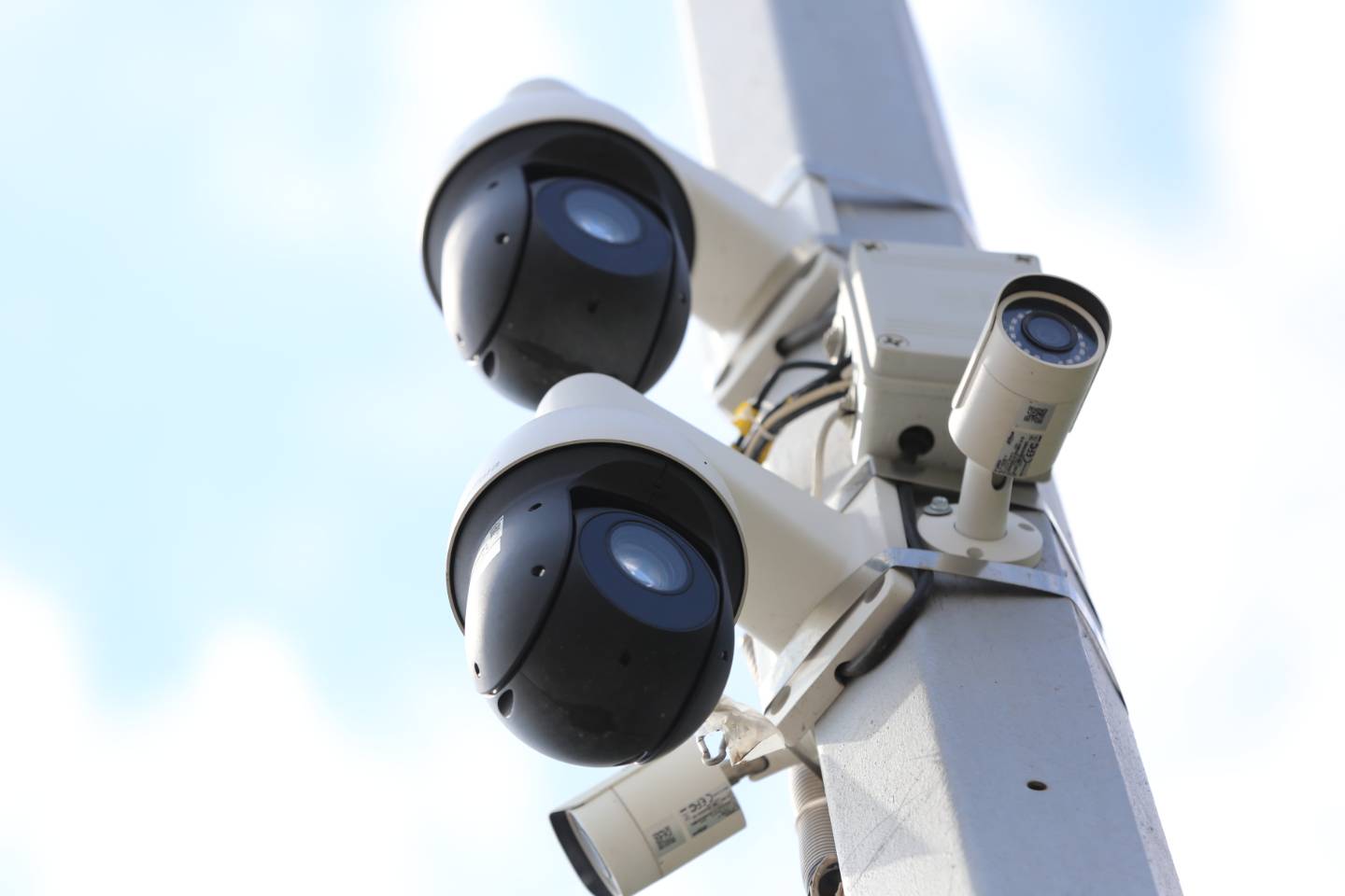 Происшествия в Казахстане и мире / Выстрел в камеру "Сергек" дорого обошелся жителю Казахстана Происшествия в Казахстане и мире / Выстрел в камеру "Сергек" дорого обошелся жителю Казахстана