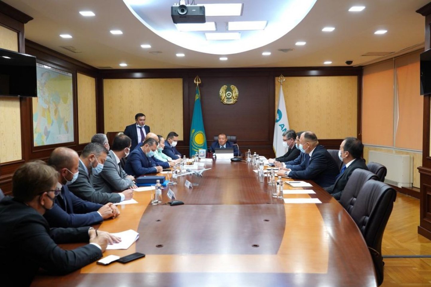 Новости Казахстана / Экономика в Казахстане / Казахстан расширяет сотрудничество с Турцией в промышленном и военном секторе