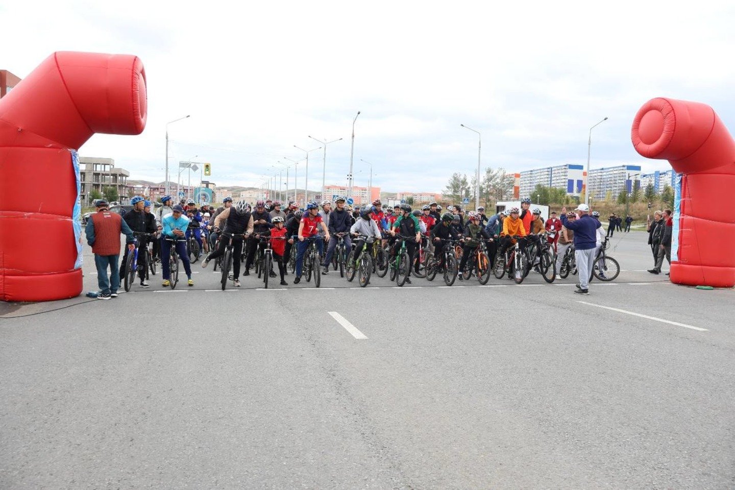 Усть-Каменогорск и ВКО / Шығыс Қазақстан облысында "Tour de Oskemen" велошеруі өтті