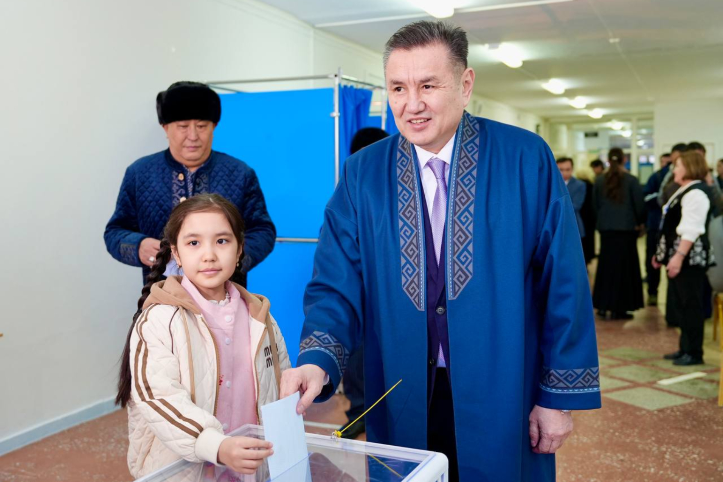 Усть-Каменогорск и ВКО / Более 42% избирателей уже проголосовали на референдуме в ВКО