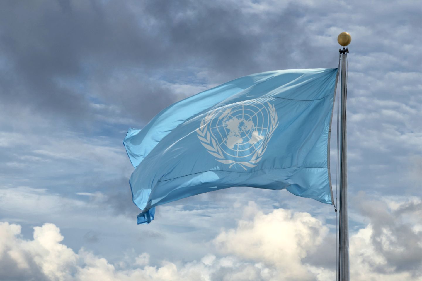 Новости мира / Три миротворца погибли в Ливане: предстоит международное расследование Новости мира / Три миротворца погибли в Ливане: предстоит международное расследование