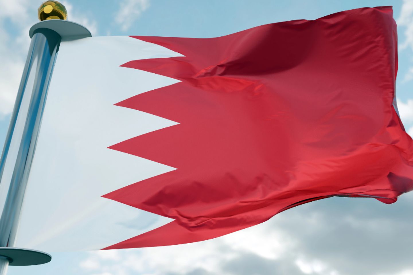 Новости мира / Иранская ракета попала в жилой дом в столице Бахрейна