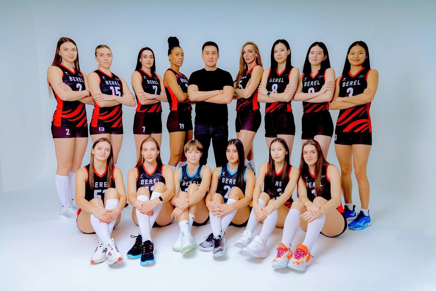 Усть-Каменогорск и ВКО / Усть-Каменогорск / От сердца к сердцу: волейболистки команды Berel ВКО хотят подарить радость детям