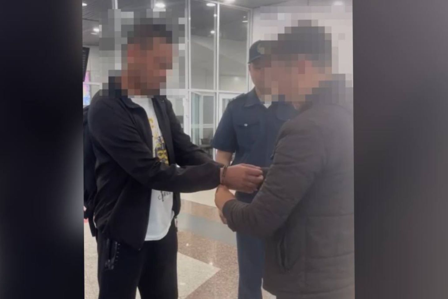 Новости Казахстана / Мошенник, скрывавшийся от казахстанской полиции 13 лет, задержан в центре Москвы Новости Казахстана / Мошенник, скрывавшийся от казахстанской полиции 13 лет, задержан в центре Москвы