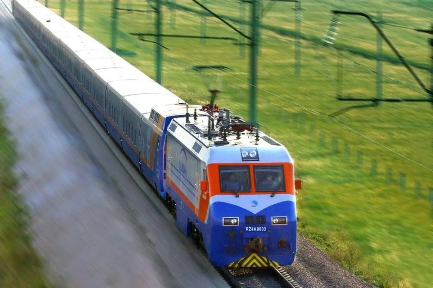 Усть-Каменогорск и ВКО / Министр транспорта РК назвал поезд "Тальго" убыточным – маршрут не возобновят