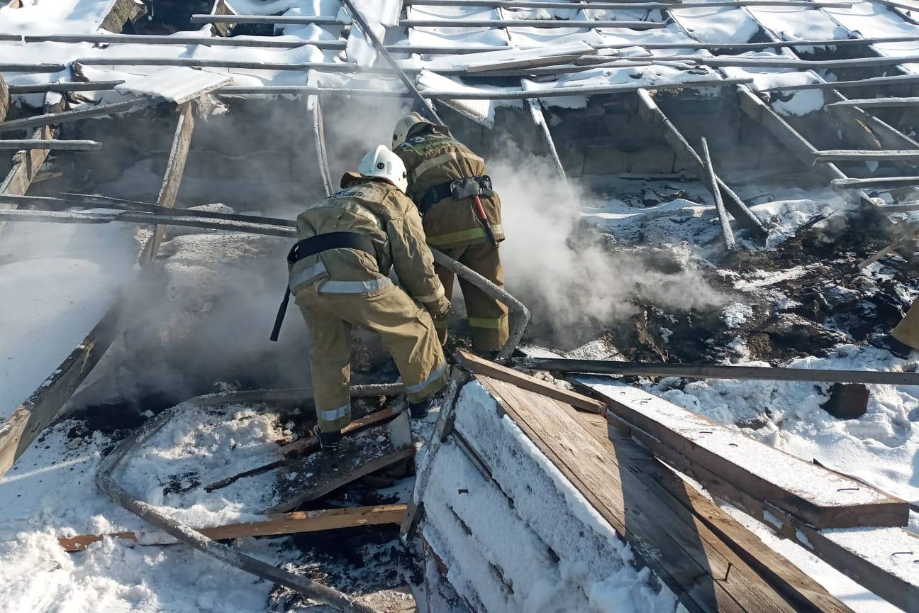 Происшествия в Казахстане и мире / Жилые дома все чаще горят в Восточном Казахстане
