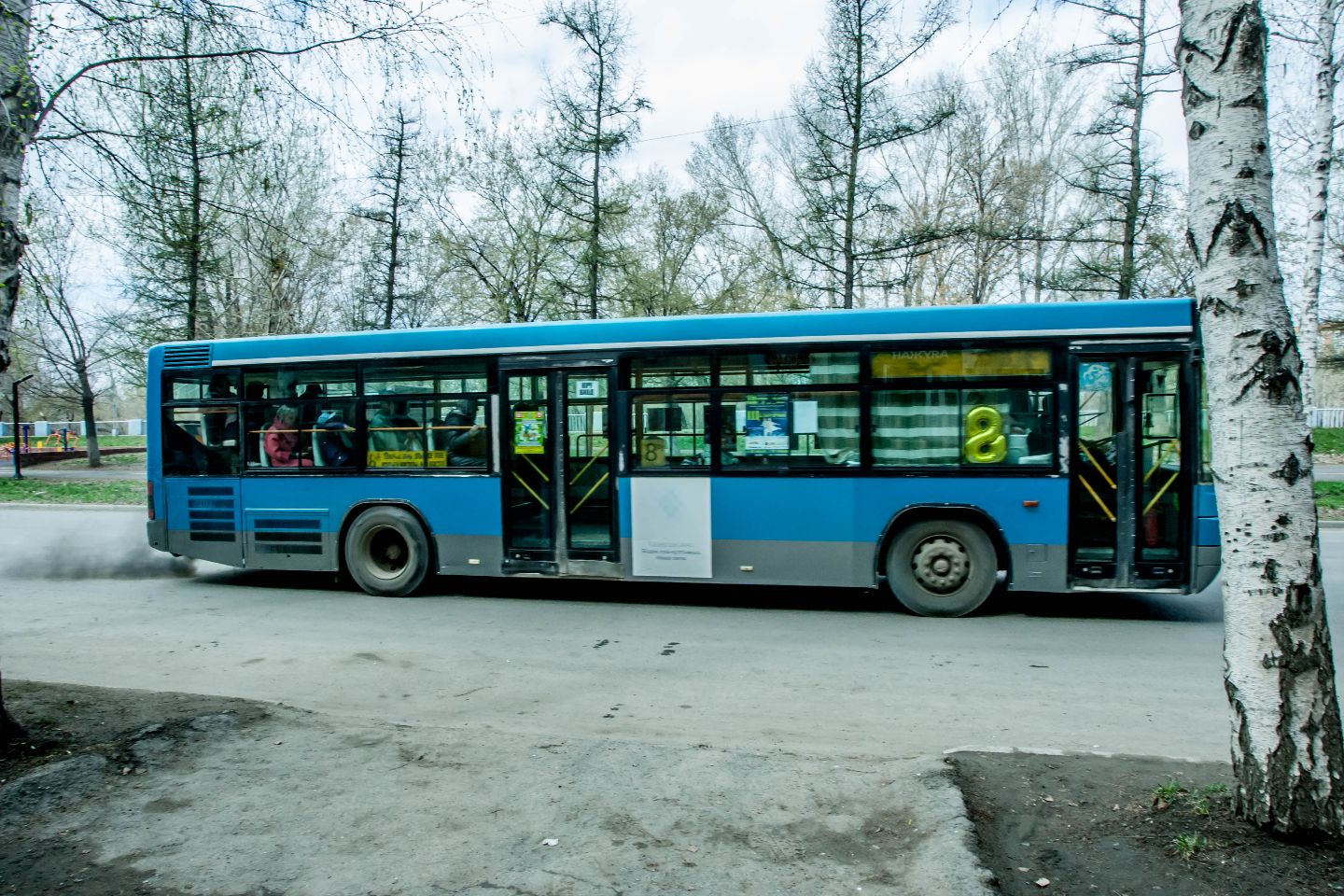 Усть-Каменогорск и ВКО / Усть-Каменогорск / У 10 из 20 проверенных автобусов в Усть-Каменогорске превышены нормы выхлопов