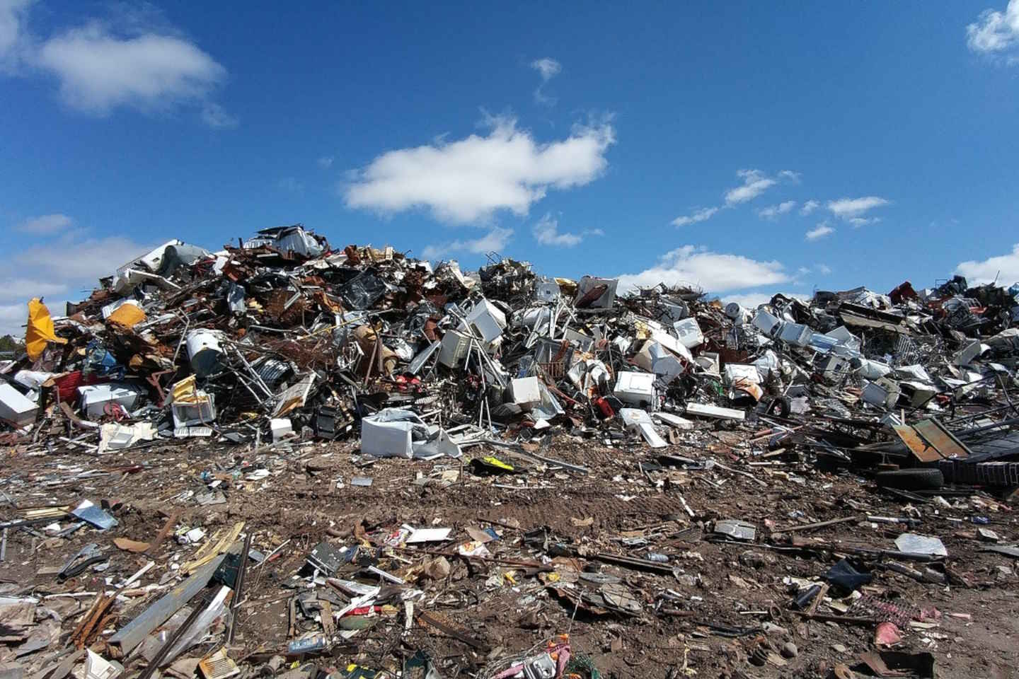 Новости Казахстана / Общество в Казахстане / В Астане вывезли почти 30 тысяч тонн мусора с незаконных свалок