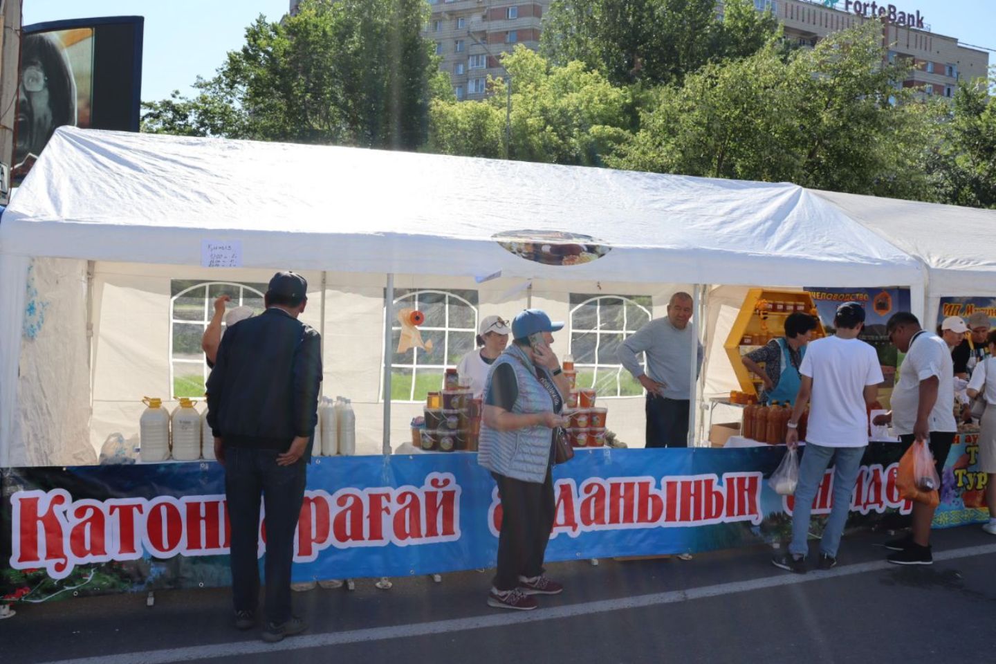 Усть-Каменогорск и ВКО / Бренды ВКО - мед и растительное масло - покоряют Евросоюз и Китай