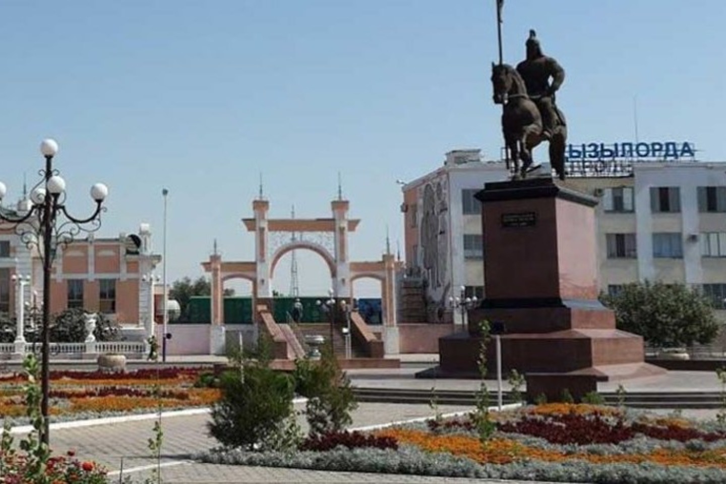 Усть-Каменогорск и ВКО / Сыр өңірінің өнерпаздары Өскеменге келеді
