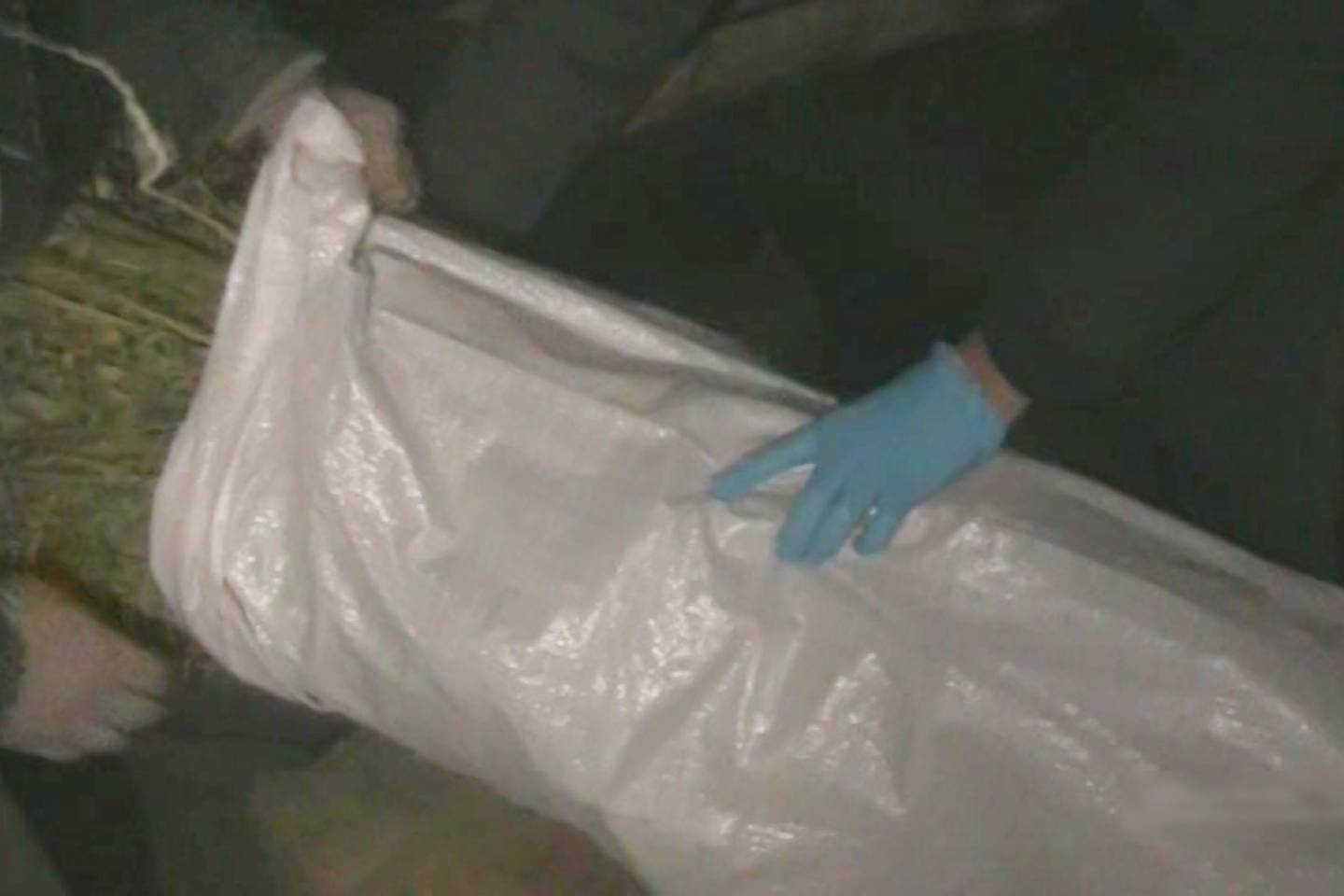 Усть-Каменогорск и ВКО / Полицейские нашли в доме у жителя ВКО более 10 кг наркотиков