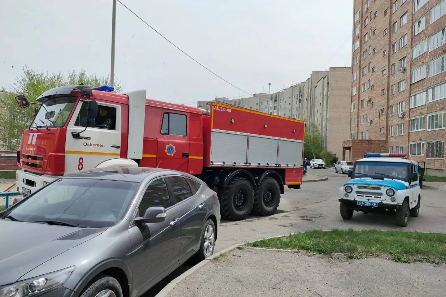 Усть-Каменогорск и ВКО / Акция "Уступи дорогу пожарному автомобилю" прошла в ВКО