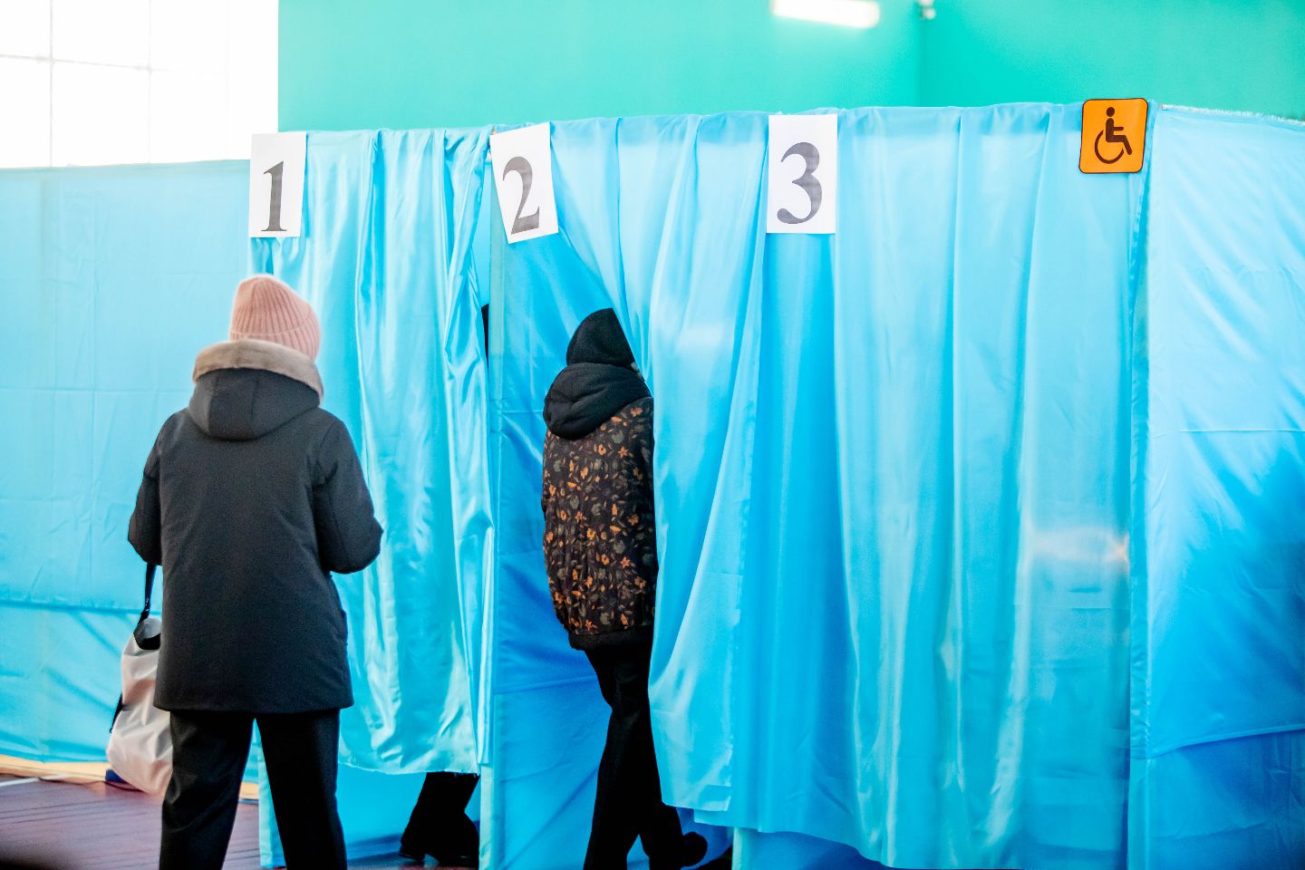 Новости Казахстана / Политика в Казахстане / Референдум-2026 в РК: как распознать фейки и не стать их распространителем