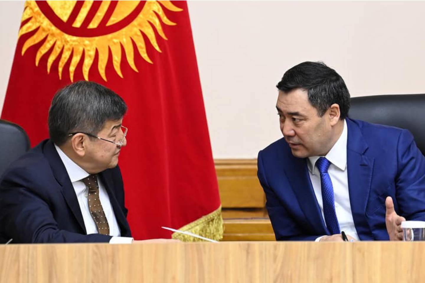 Новости мира / Политика в мире / Жителей Кыргызстана просят воздержаться от оскорблений в адрес премьер-министра