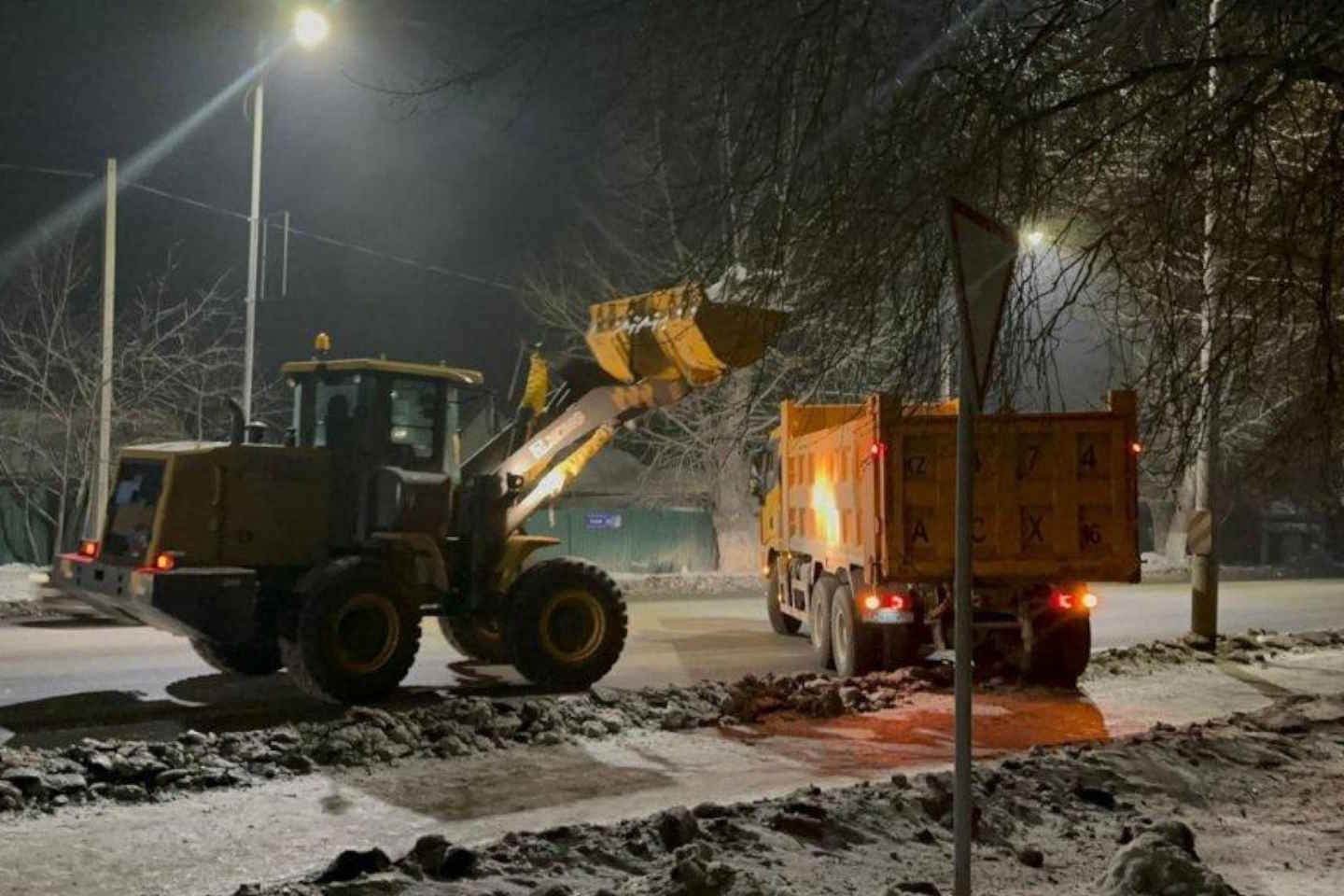 Усть-Каменогорск и ВКО / В Восточном Казахстане приступили к противопаводковым мероприятиям