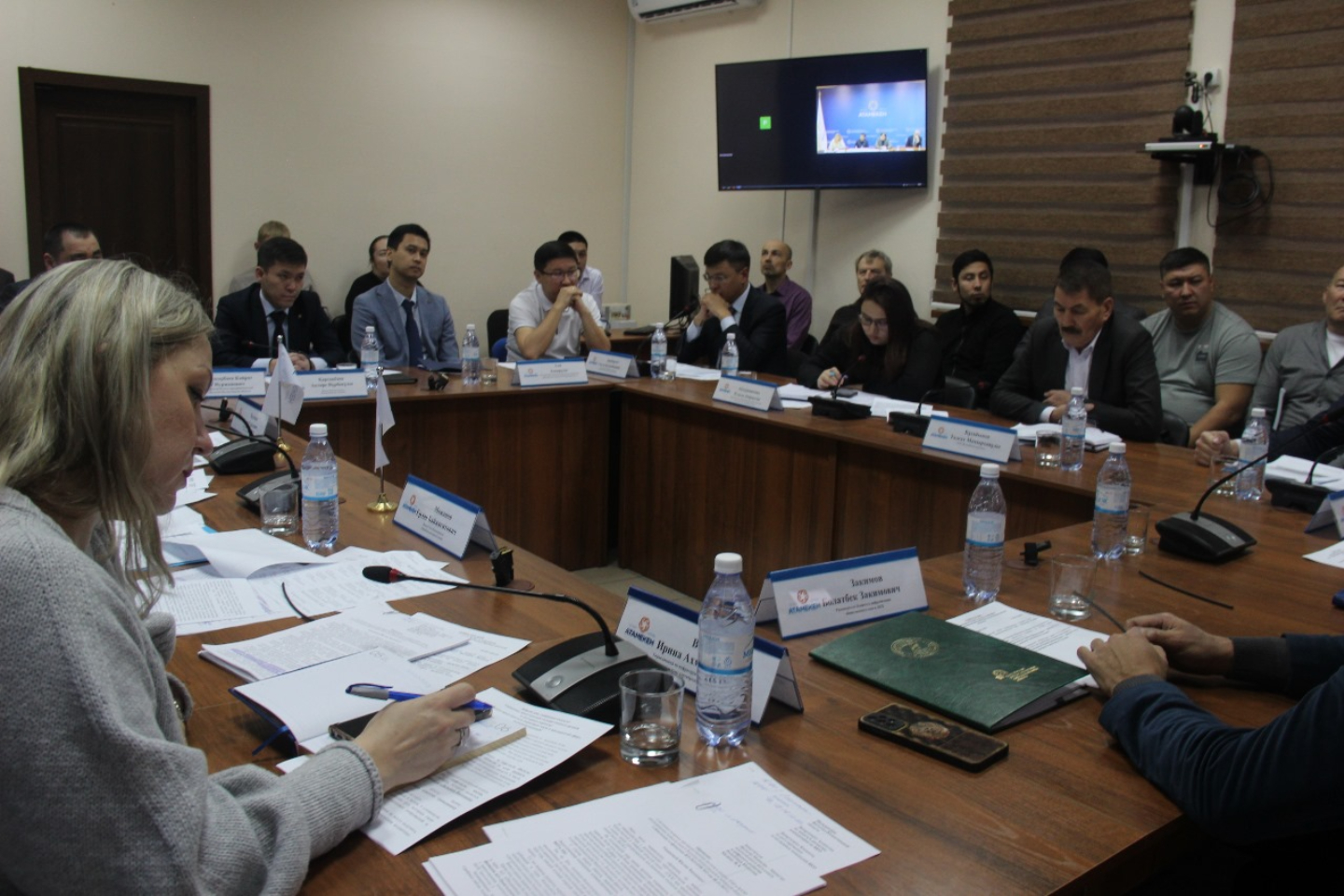 Усть-Каменогорск и ВКО / Нет - интернету! В ВКО не могут договориться об использовании ЛЭП для линий связи Усть-Каменогорск и ВКО / Нет - интернету! В ВКО не могут договориться об использовании ЛЭП для линий связи