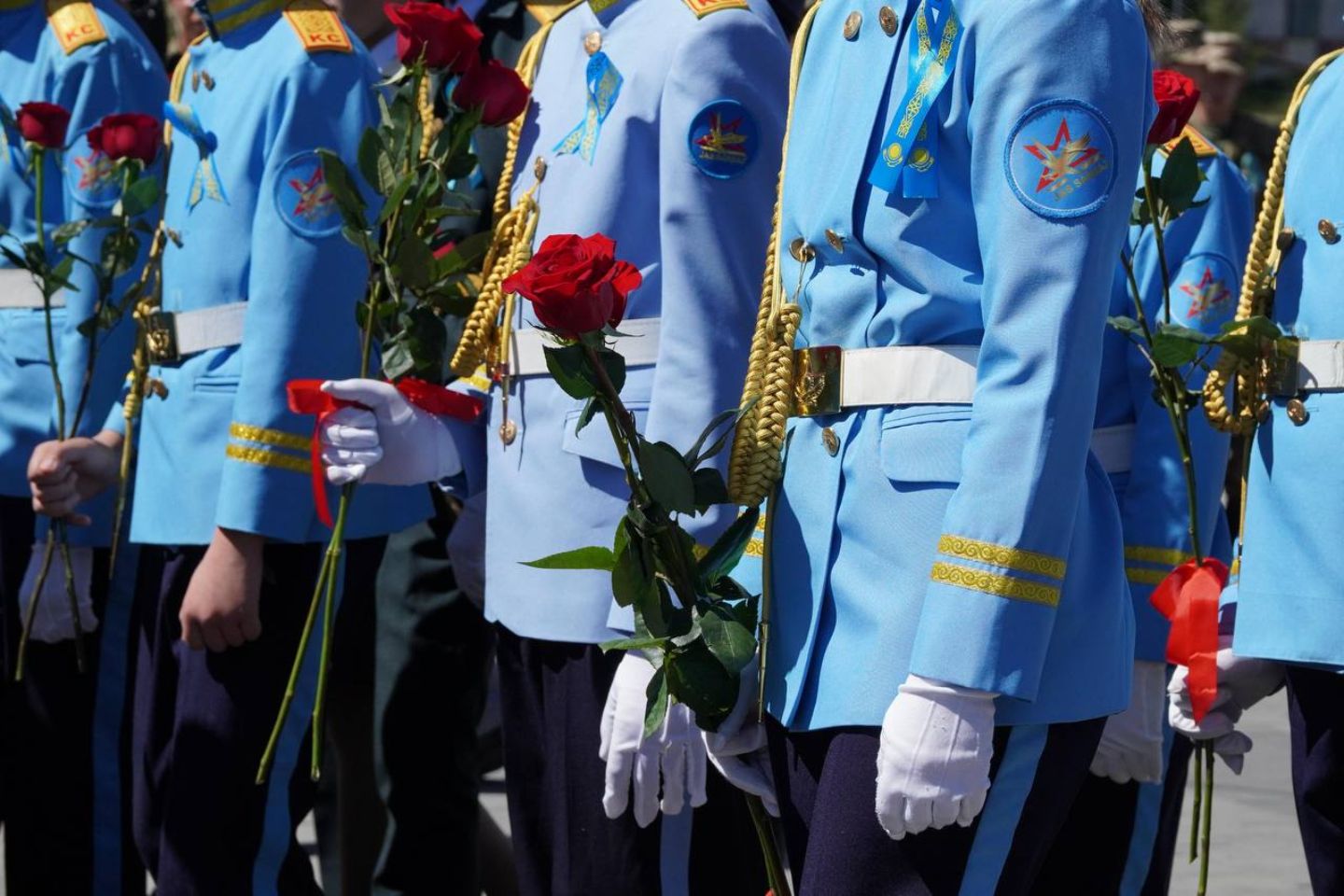 Усть-Каменогорск и ВКО / Усть-Каменогорск / В Усть-Каменогорске возложили цветы к памятнику Сагадата Нурмагамбетова Усть-Каменогорск и ВКО / Усть-Каменогорск / В Усть-Каменогорске возложили цветы к памятнику Сагадата Нурмагамбетова