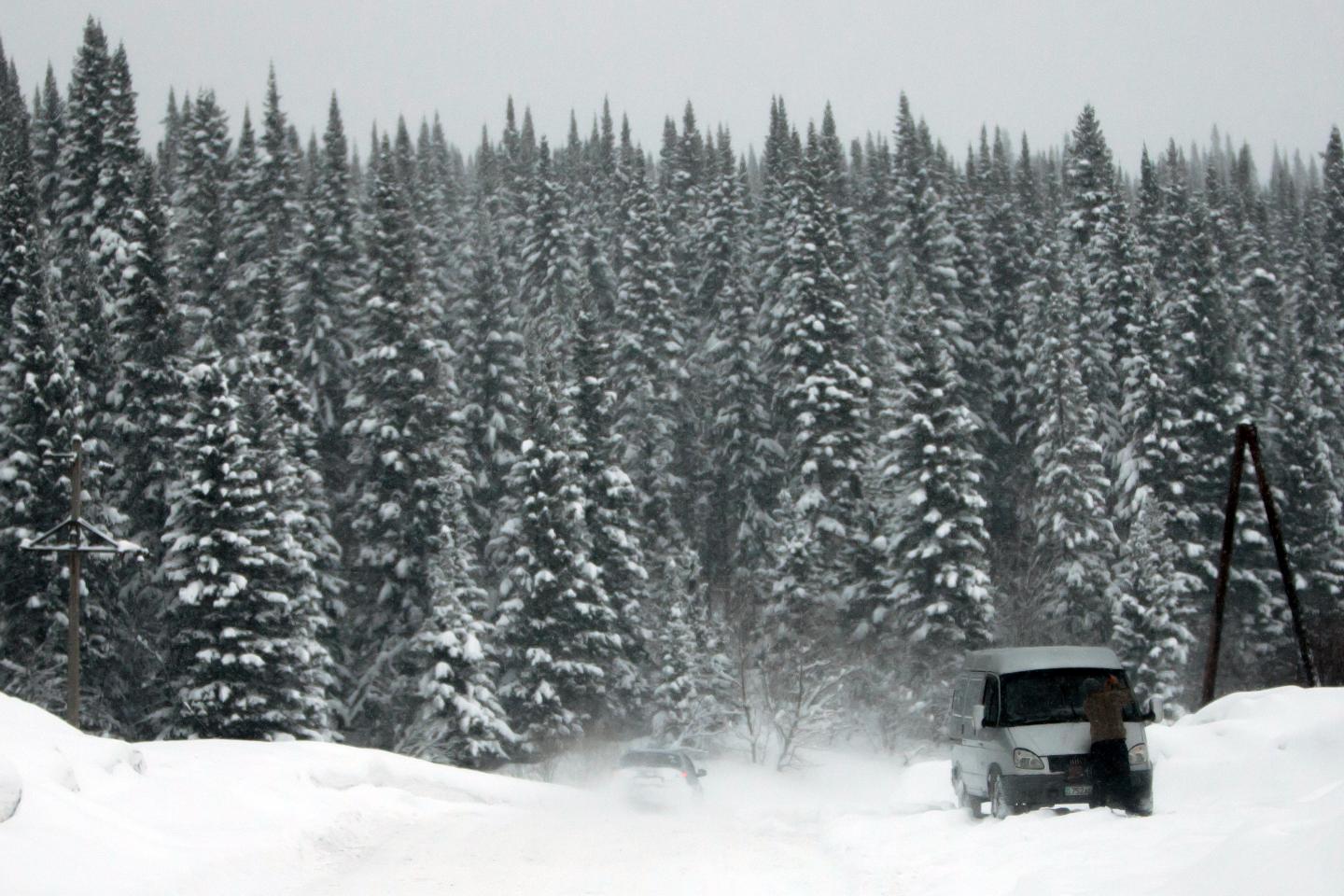 Усть-Каменогорск и ВКО / Бүгін ШҚО-дағы республикалық және облыстық жолдар жабық Усть-Каменогорск и ВКО / Бүгін ШҚО-дағы республикалық және облыстық жолдар жабық