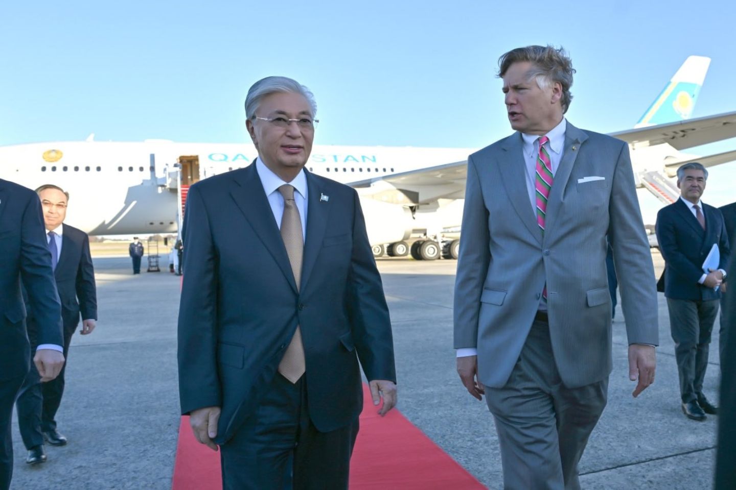 Новости Казахстана / Касым-Жомарт Токаев прилетел в США с рабочим визитом Новости Казахстана / Касым-Жомарт Токаев прилетел в США с рабочим визитом