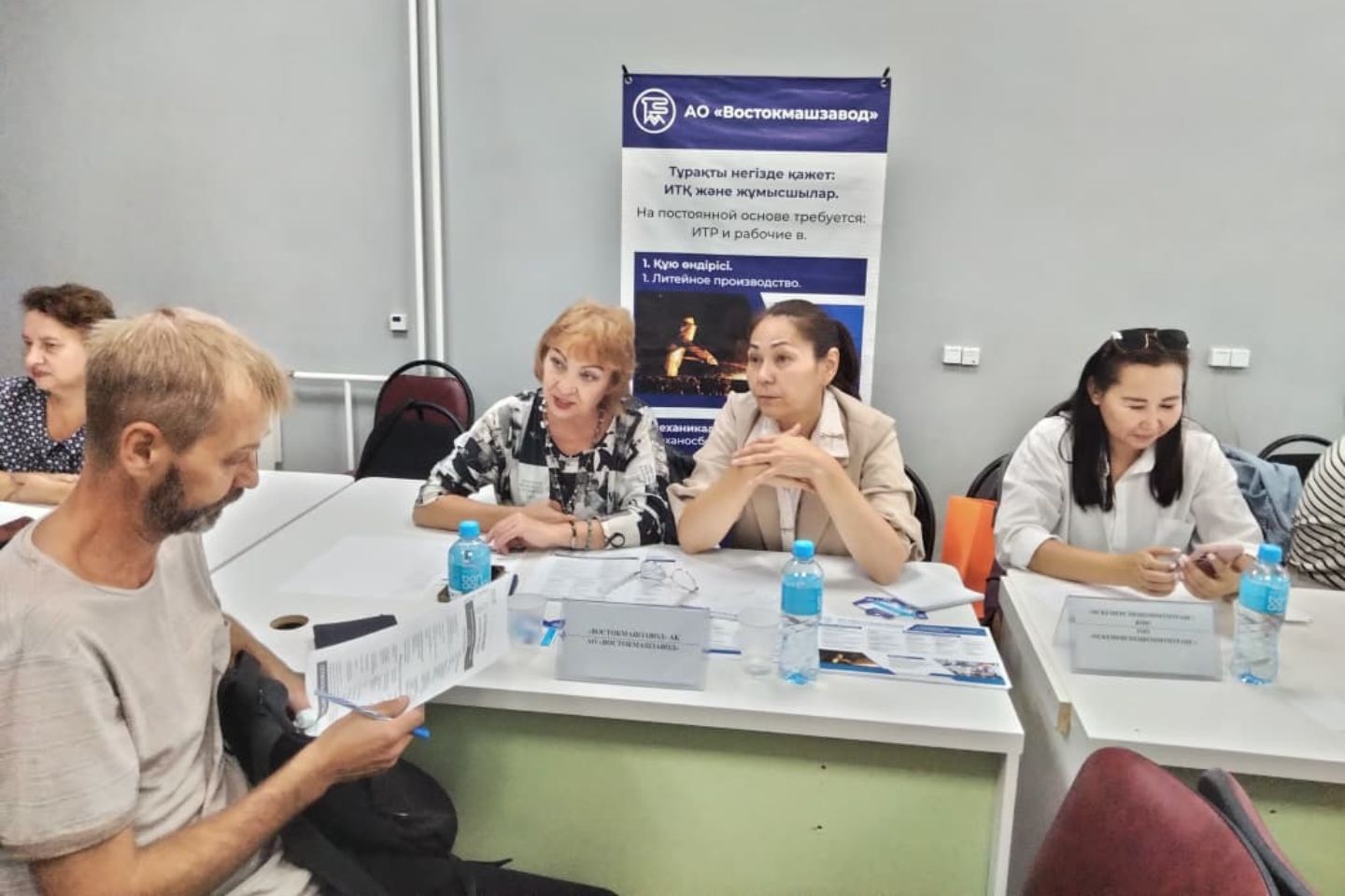 Усть-Каменогорск и ВКО / Усть-Каменогорск / Более 200 рабочих мест предоставили соискателям 25 предприятий Усть-Каменогорска