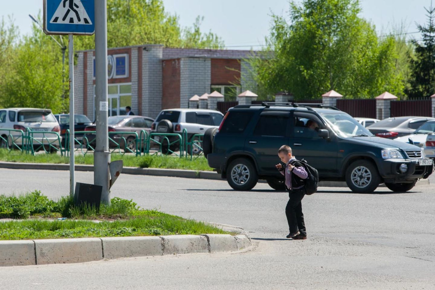 Усть-Каменогорск и ВКО / Усть-Каменогорск / Будь крутым, соблюдай ПДД: полицейские ВКО с помощью ИИ обратились к детям