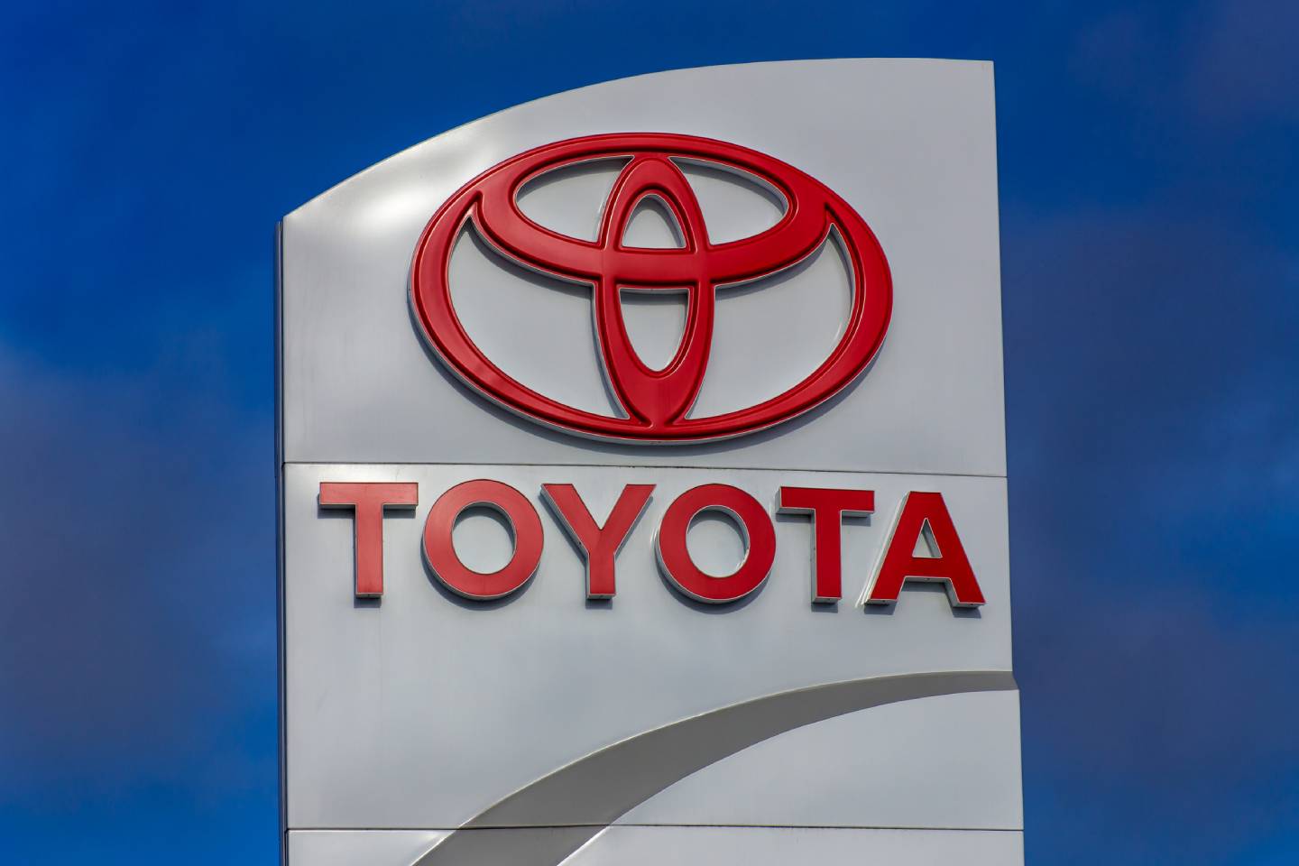 Происшествия в Казахстане и мире / 14 заводов Toyota Motor в Японии остановили работу из-за системного сбоя