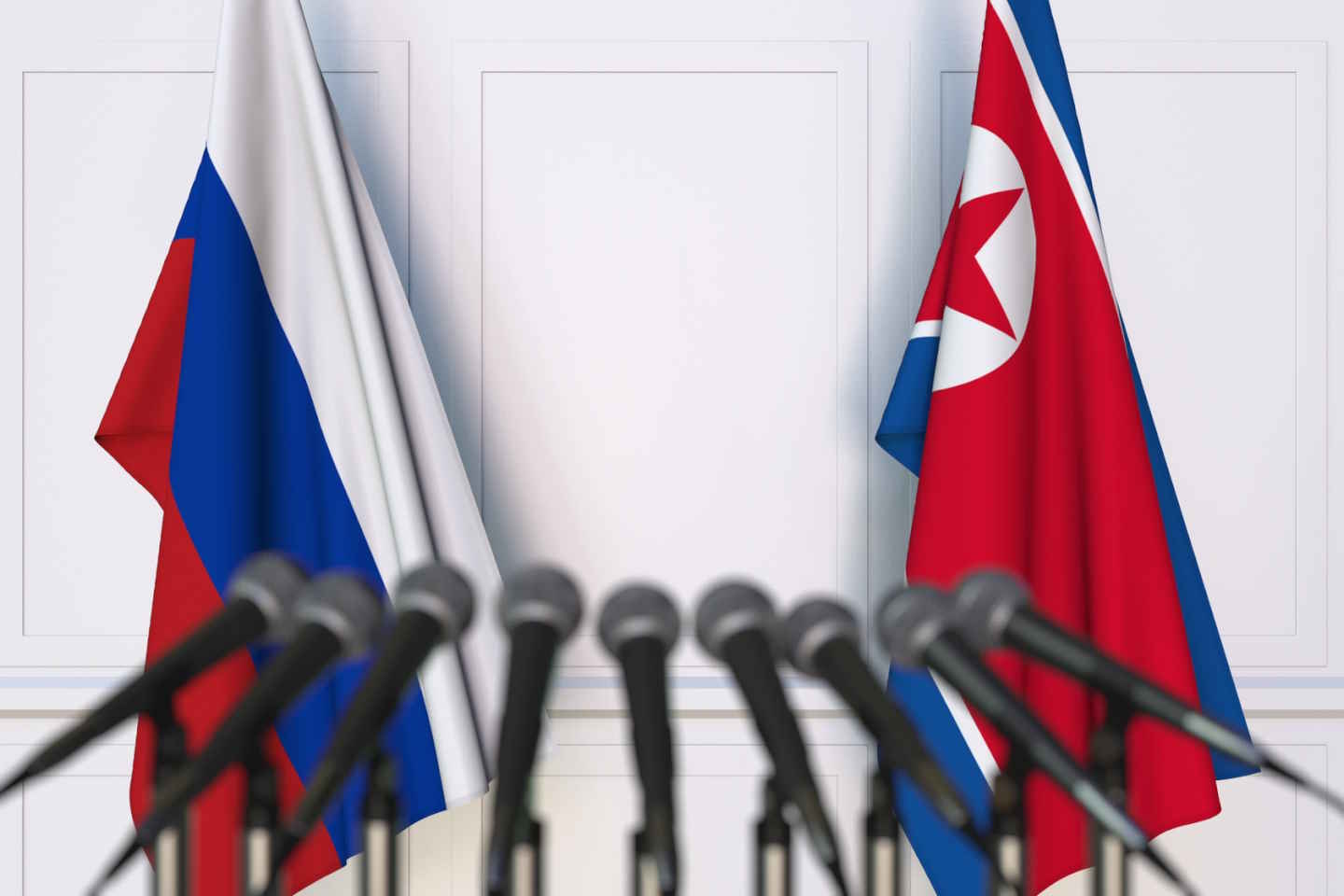 Новости мира / Политика в мире / В России состоялась встреча Путина и Ким Чен Ына