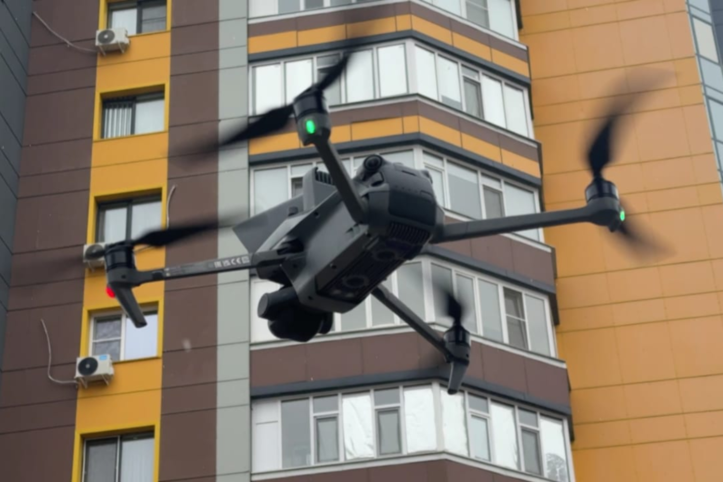 Усть-Каменогорск и ВКО / Усть-Каменогорск / Дроны предупреждают устькаменогорцев об опасности