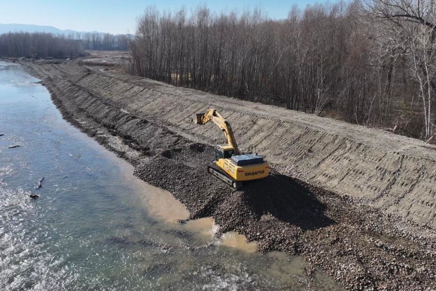 Усть-Каменогорск и ВКО / Глубокое (Глубоковский р-он) / Глубокое ауданында Үлбі өзеніндегі су бөгені жаңғыртылуда Усть-Каменогорск и ВКО / Глубокое (Глубоковский р-он) / Глубокое ауданында Үлбі өзеніндегі су бөгені жаңғыртылуда
