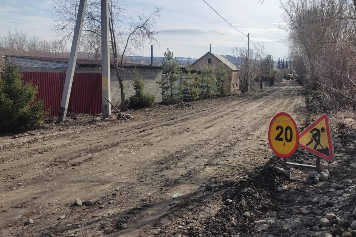Усть-Каменогорск и ВКО / Обочина окраины: в поселке Жыланды появится асфальтированная дорога