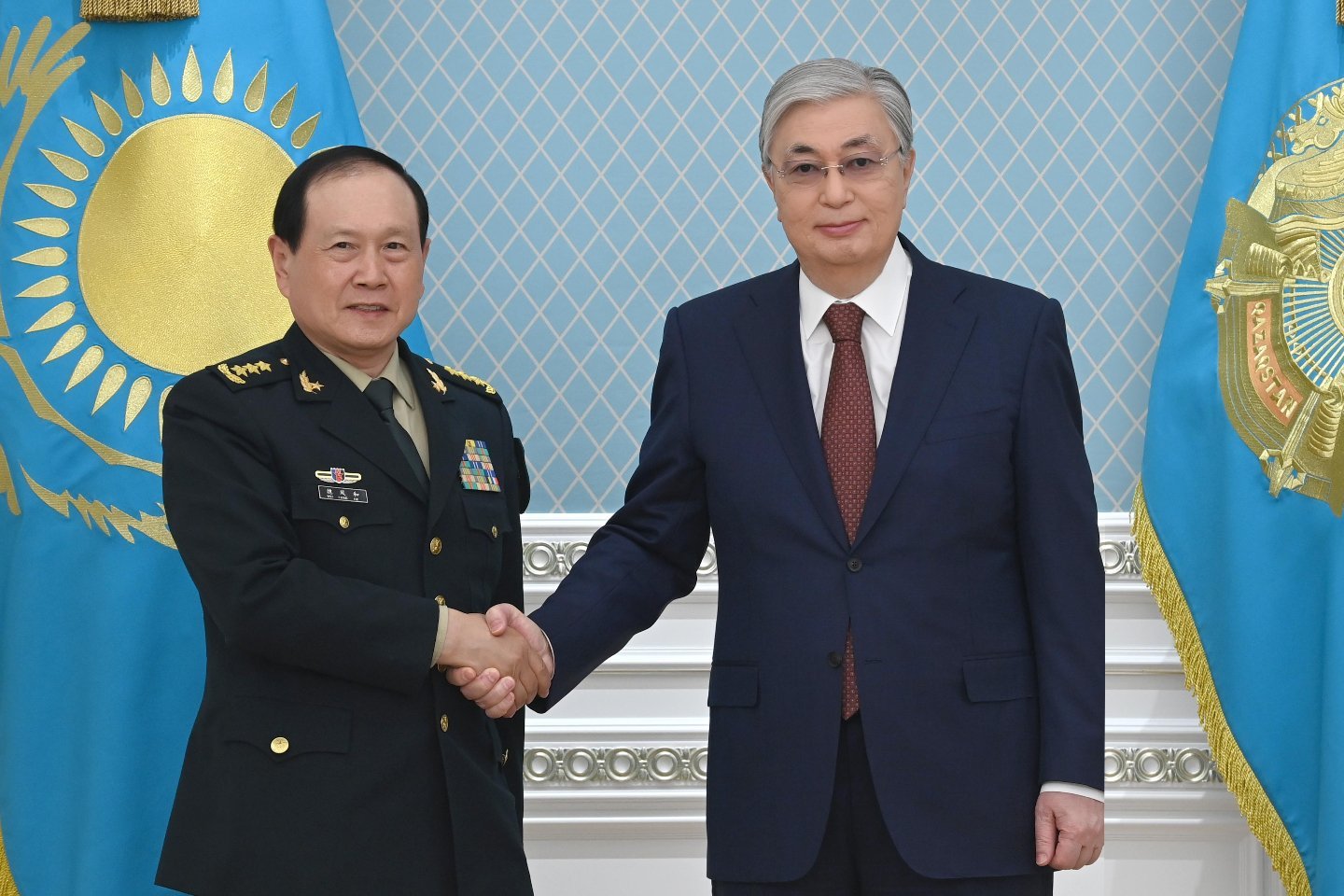 Новости Казахстана / Политика в Казахстане / Президент Казахстана встретился с министром обороны Китая