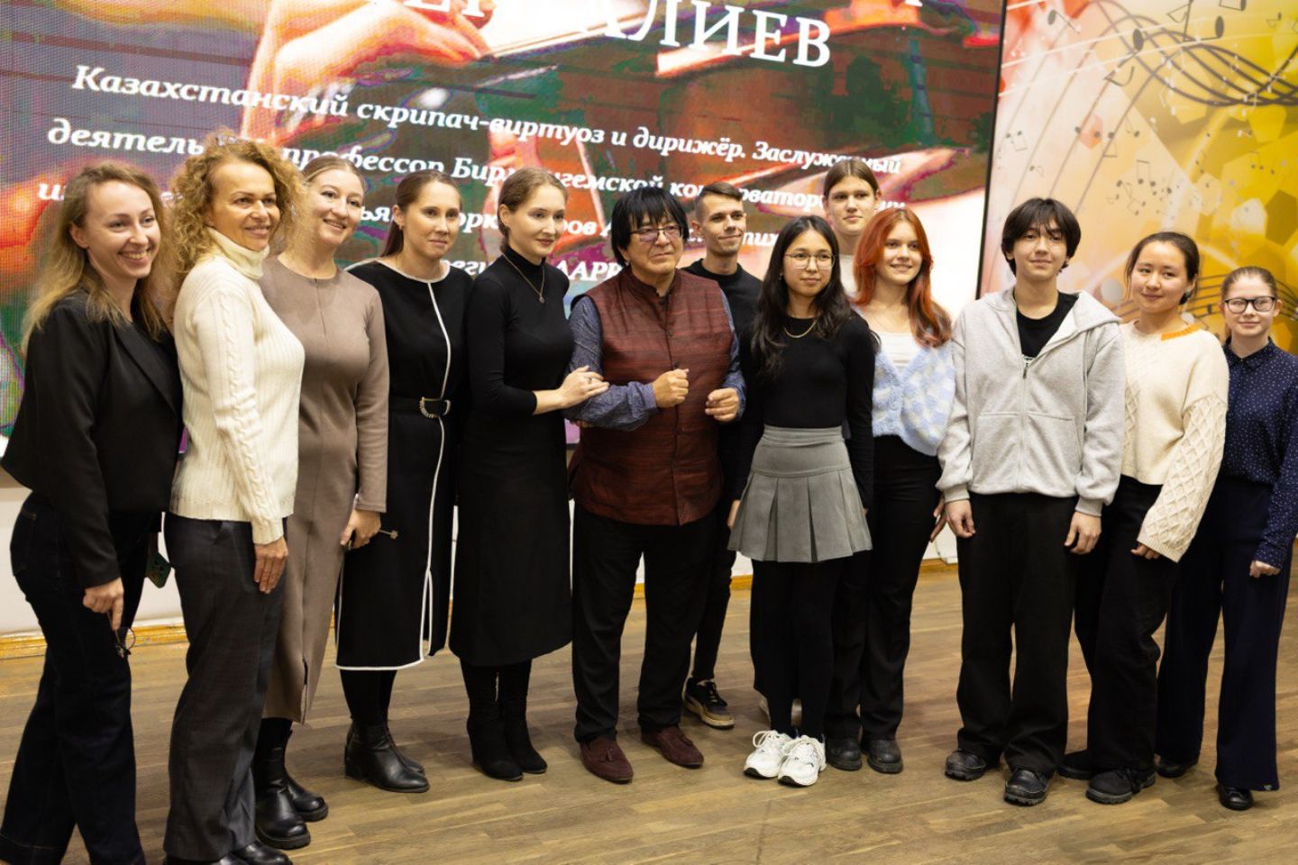 Усть-Каменогорск и ВКО / Усть-Каменогорск / Усть-Каменогорск ждет концерт всемирно известного маэстро Бисенгалиева Усть-Каменогорск и ВКО / Усть-Каменогорск / Усть-Каменогорск ждет концерт всемирно известного маэстро Бисенгалиева