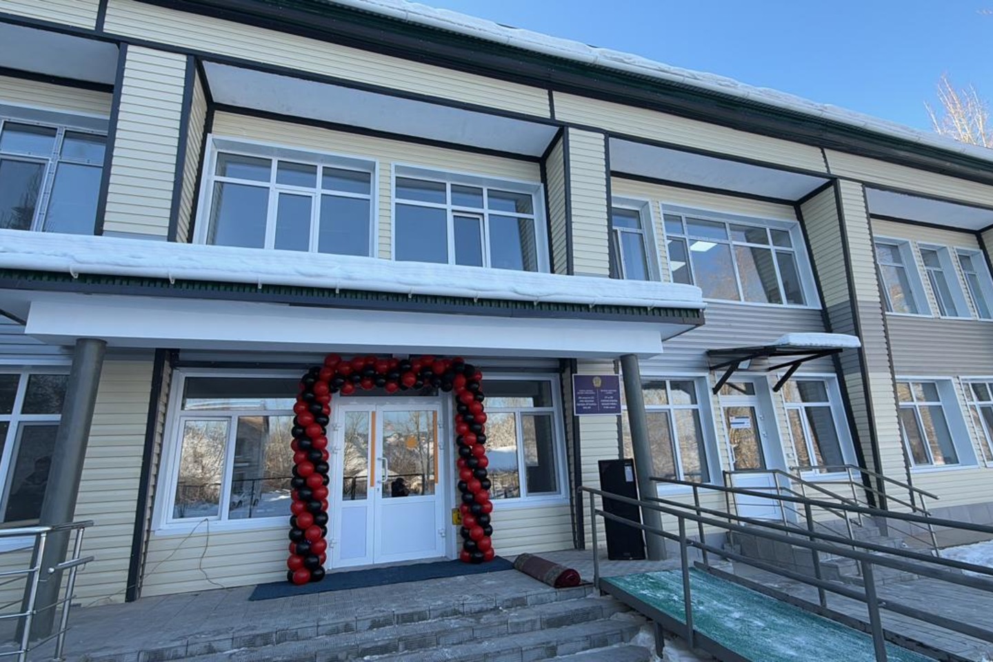 Усть-Каменогорск и ВКО / Касыма Кайсенова (Уланский р-он) / Асубұлақ дәрігерлік амбулаториясы күрделі жөндеуден өтті