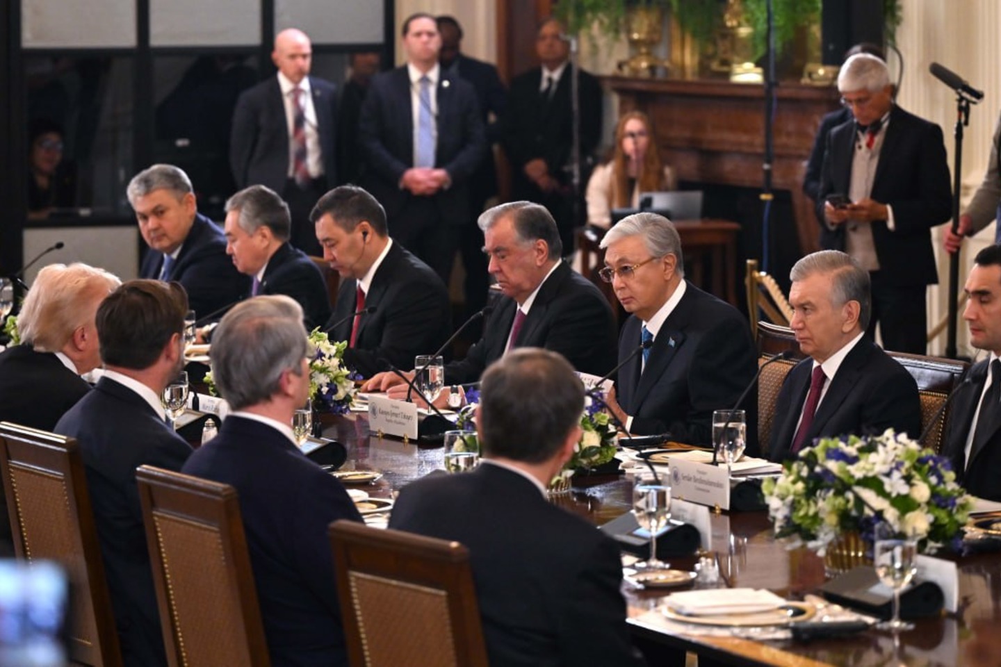 Новости мира / Мемлекет басшысы "Орталық Азия – АҚШ" саммитіне қатысты Новости мира / Мемлекет басшысы "Орталық Азия – АҚШ" саммитіне қатысты