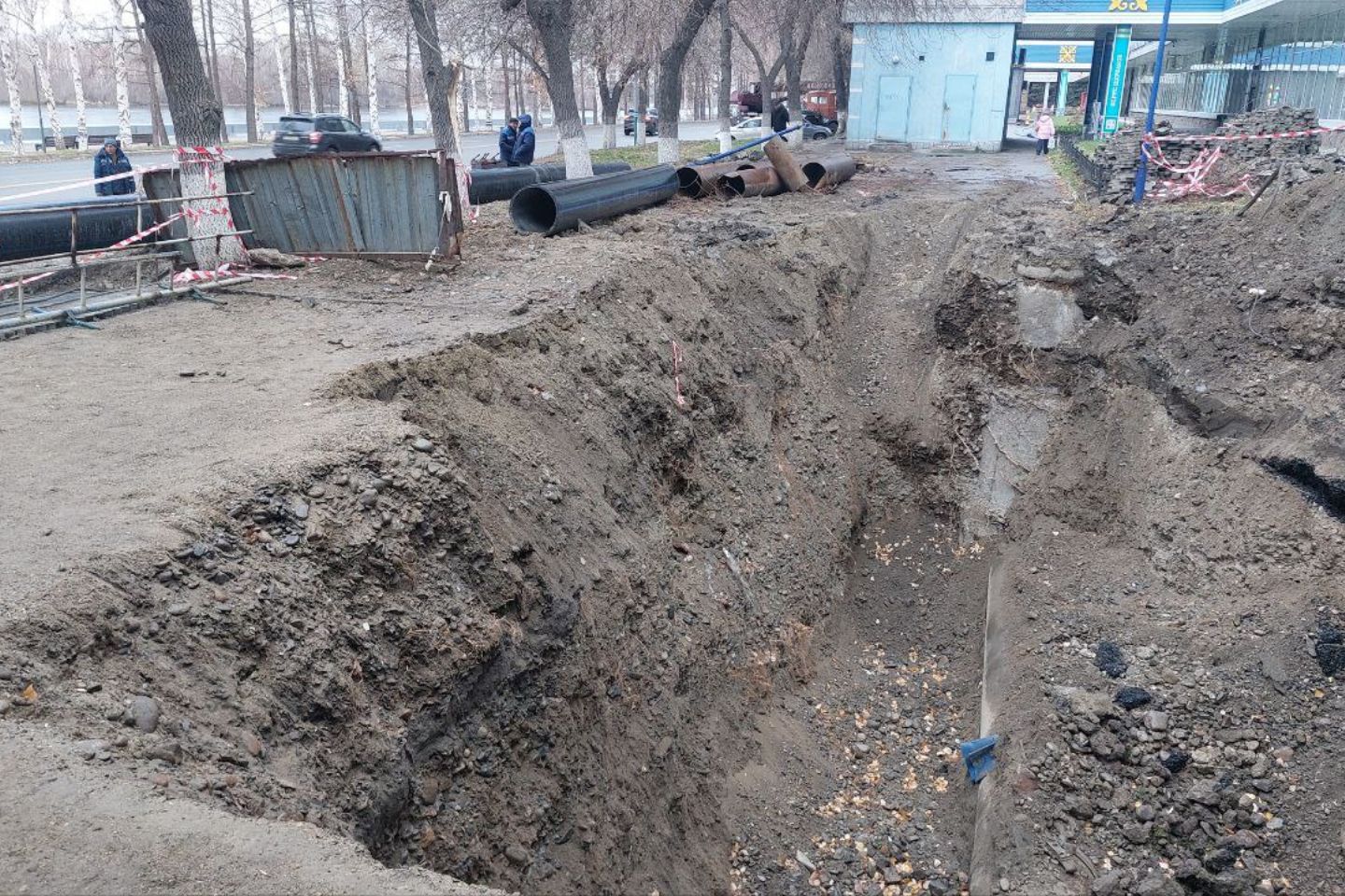 Усть-Каменогорск и ВКО / Усть-Каменогорск / Стало известно, когда на набережной Славского все-таки восстановят канализацию